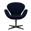 Fritz Hansen Joutsen lounge -tuoli, musta lakattu/mukavuus tummanharmaa/sininen