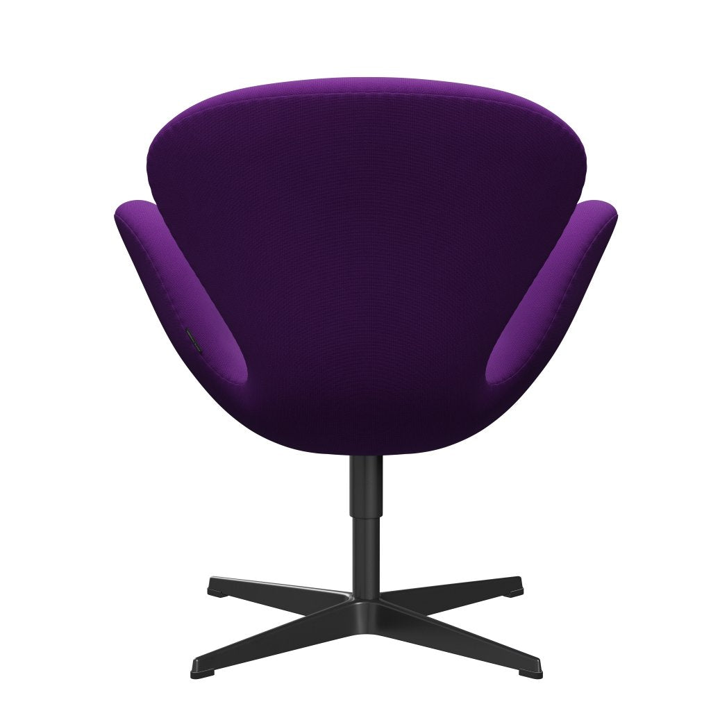 弗里茨·汉森·斯旺（Fritz Hansen Swan）休息室椅子，黑色漆/名望紫罗兰色