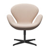 Fritz Hansen Swan Lounge Stuhl, schwarzer lackierter/sunniva sand/weiches rosa