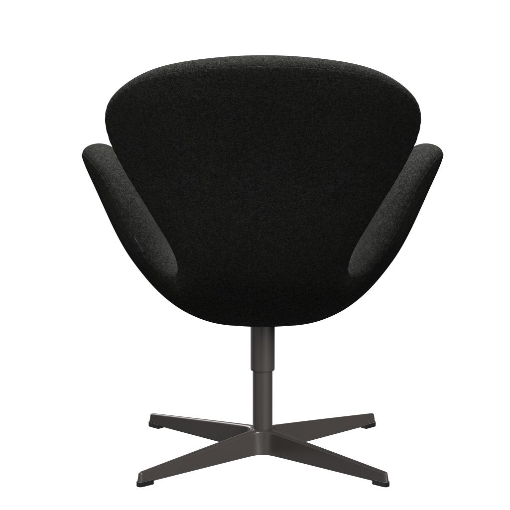 Fritz Hansen Swan Lounge Chair, Warm Graphite/Divina Melange Gray