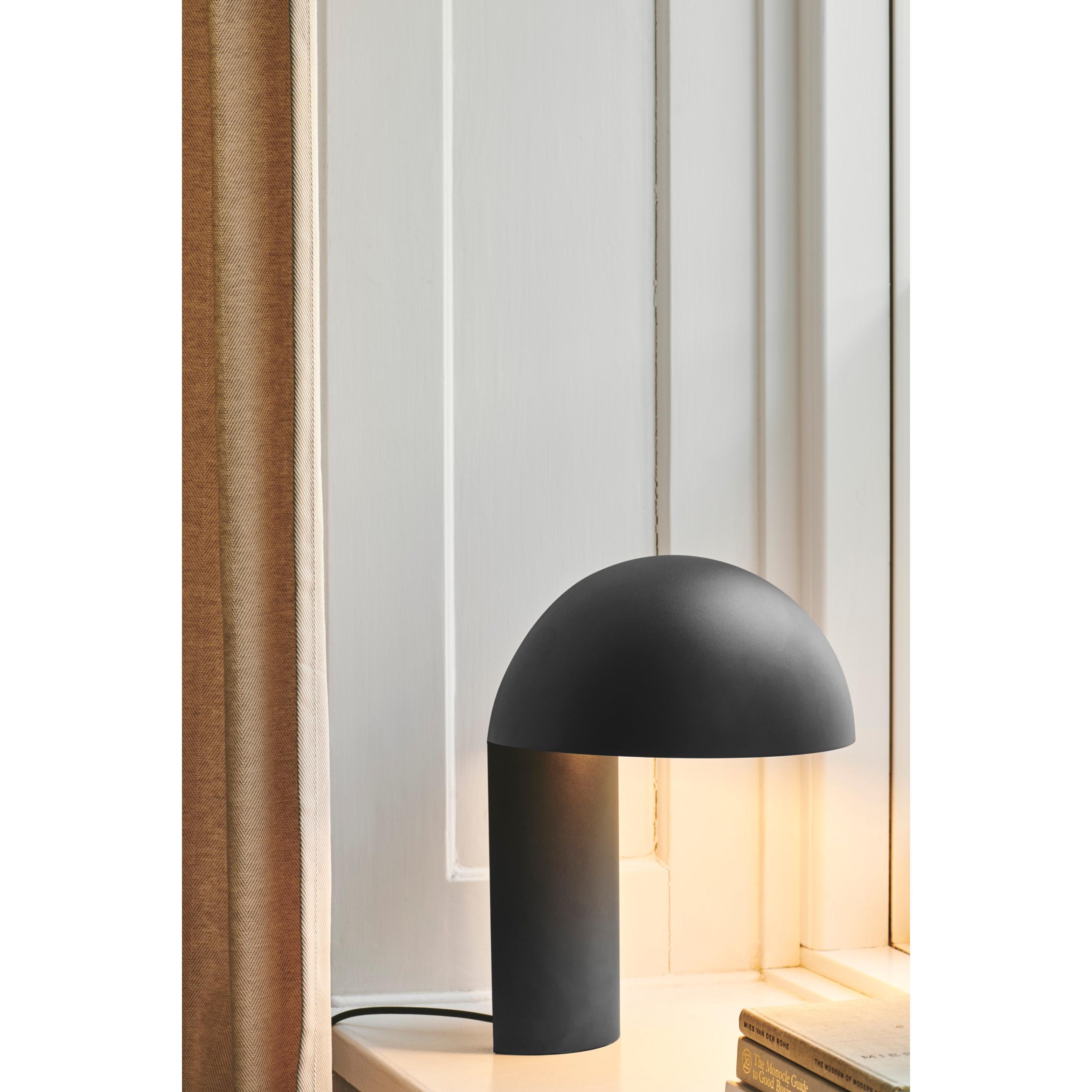 Gejst Leery Table Lamp Black, 40cm