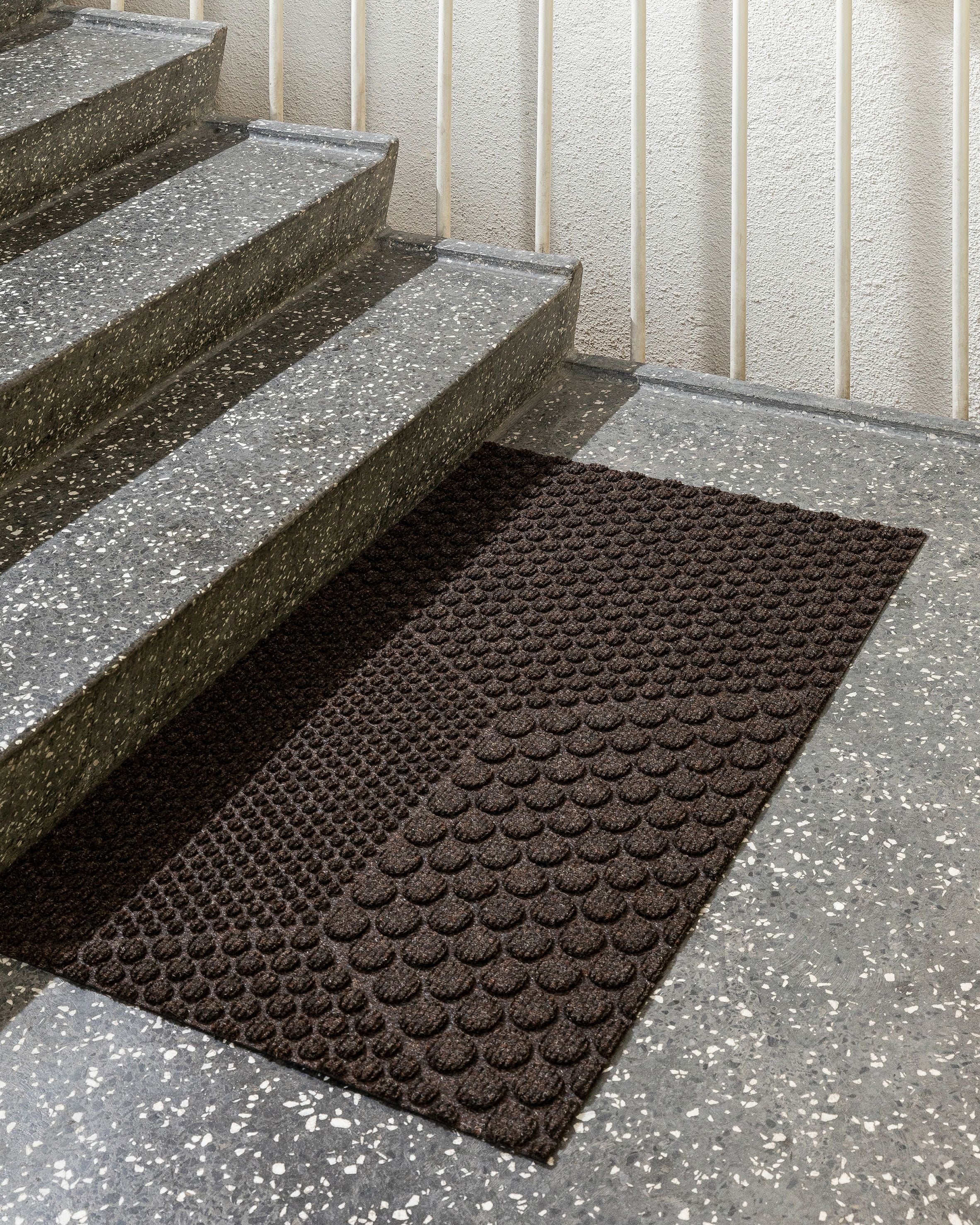HEMAT Hex Soil Doormat Dark Brown, 55x90cm
