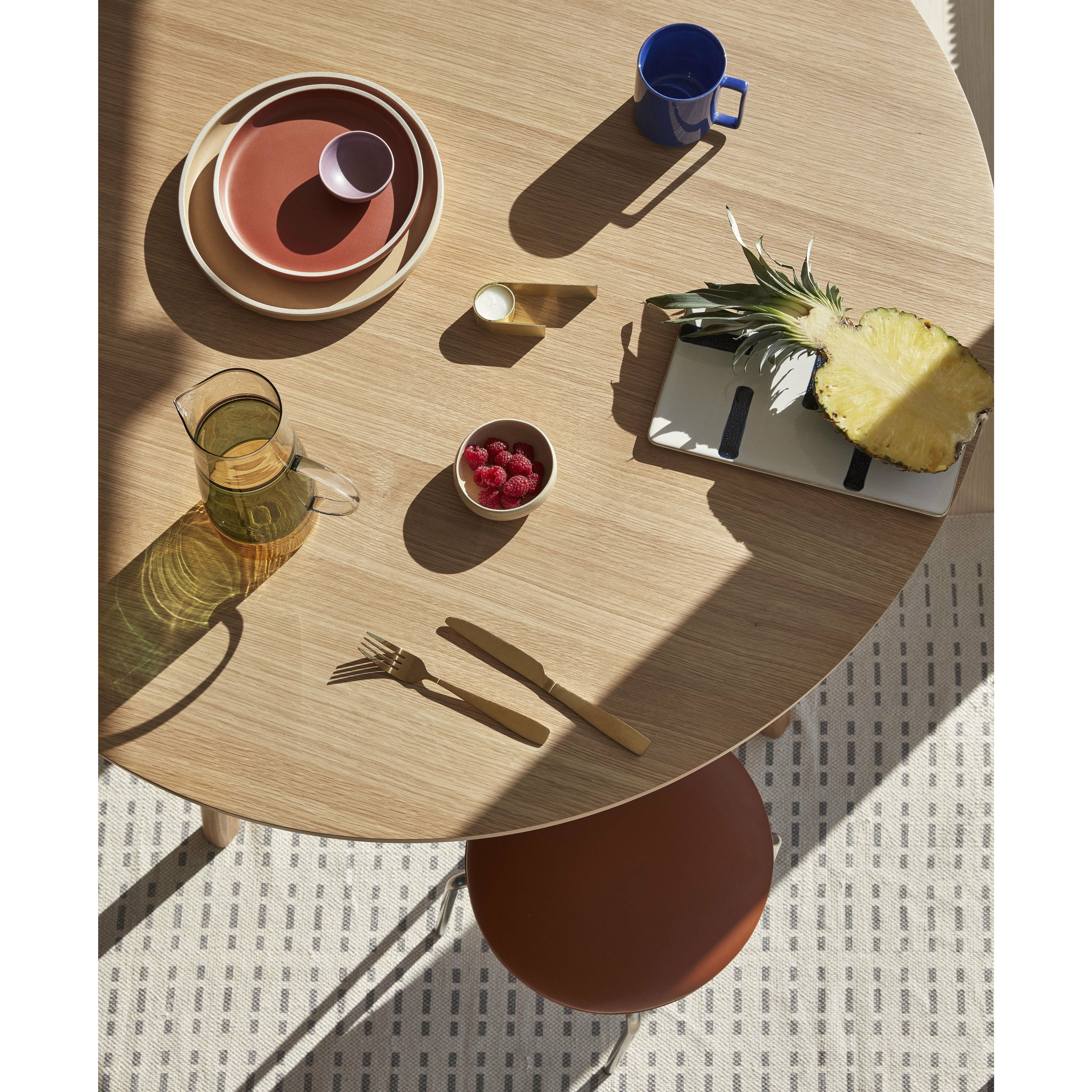 Hübsch地面餐桌圆形橡木FSC自然