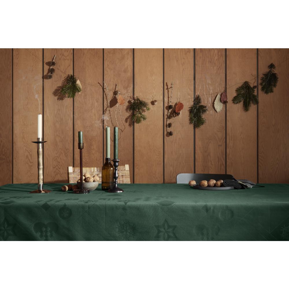 Juna Natale Damasque桌布绿色，150x370厘米
