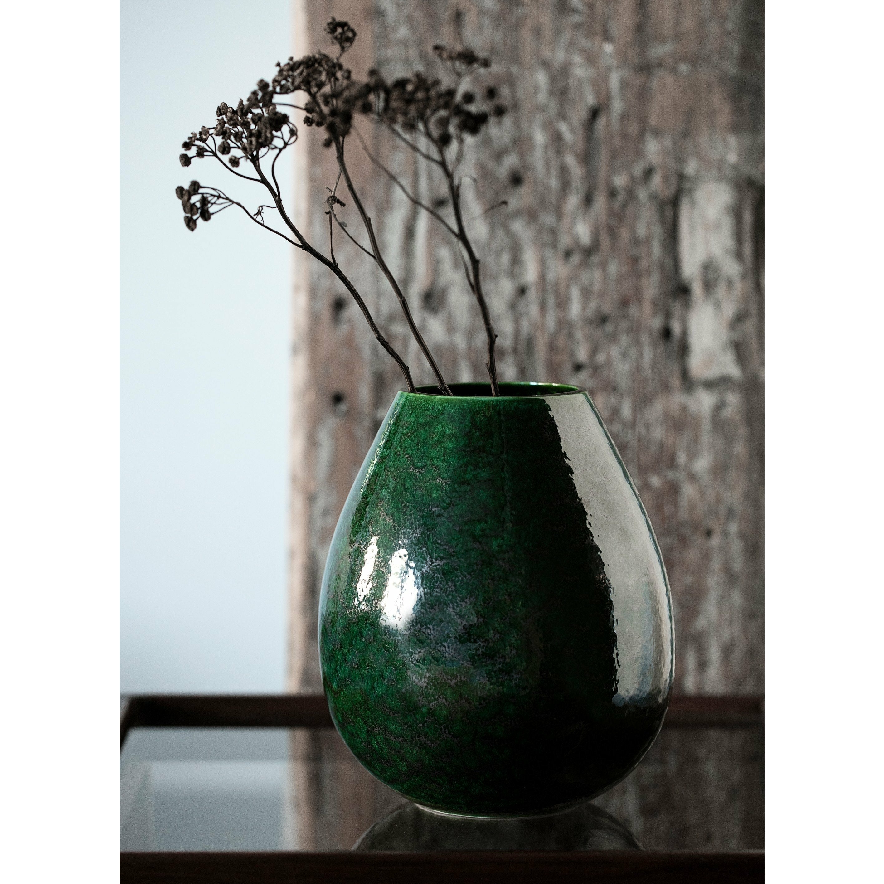 Klassik Studio Milo Drop Vase，Green