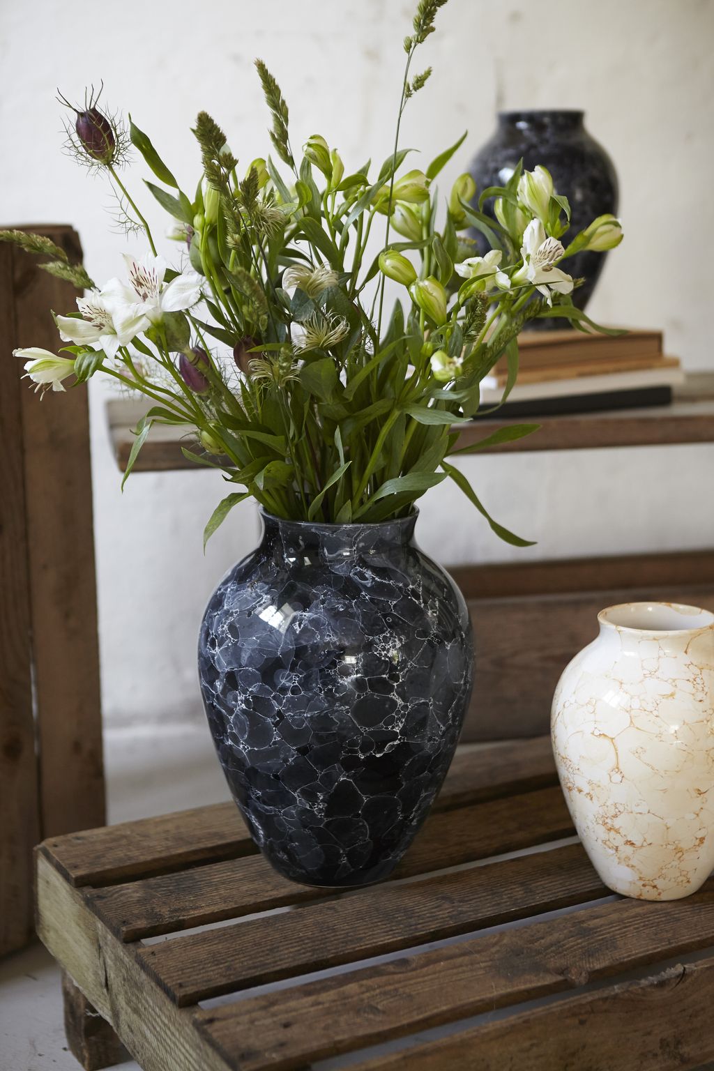 Knabstrup Keramik Vase natura h 20 cm, blanc / marron