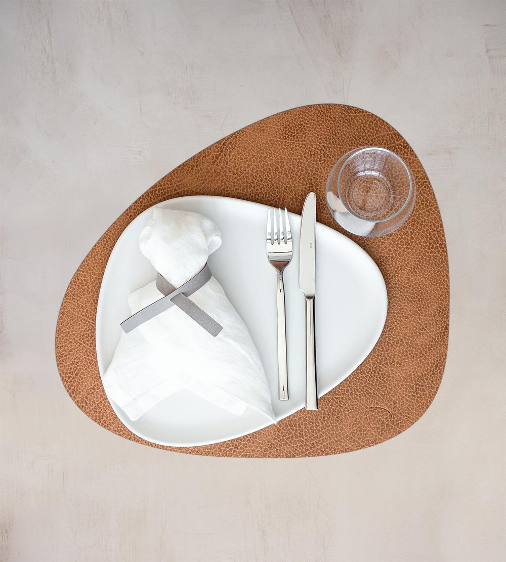 Lind Dna Curve Placemat Hippo Leather L, Natural