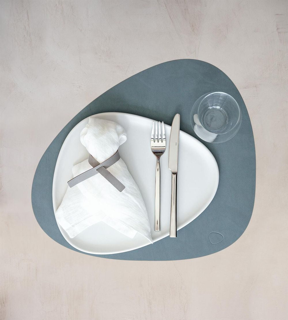 Lind Dna Curve Placemat Nupo Leather L, lichtblauw
