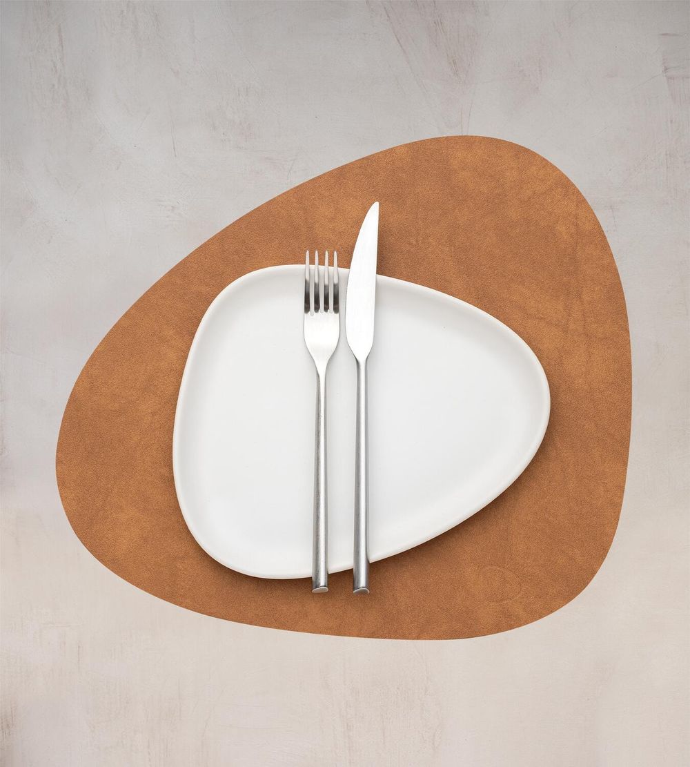 Lind Dna Curve Placemat Nupo Leather M, Natural
