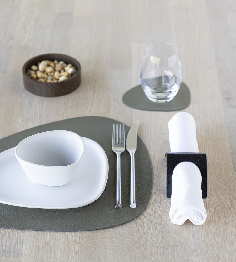 Lind Dna Käyrä Placemat Serene Leather M, Mo S