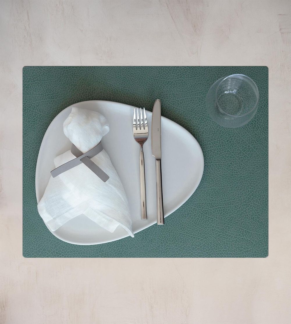 Lind Dna Square Placemat Hippo Leather L, Pastel Green