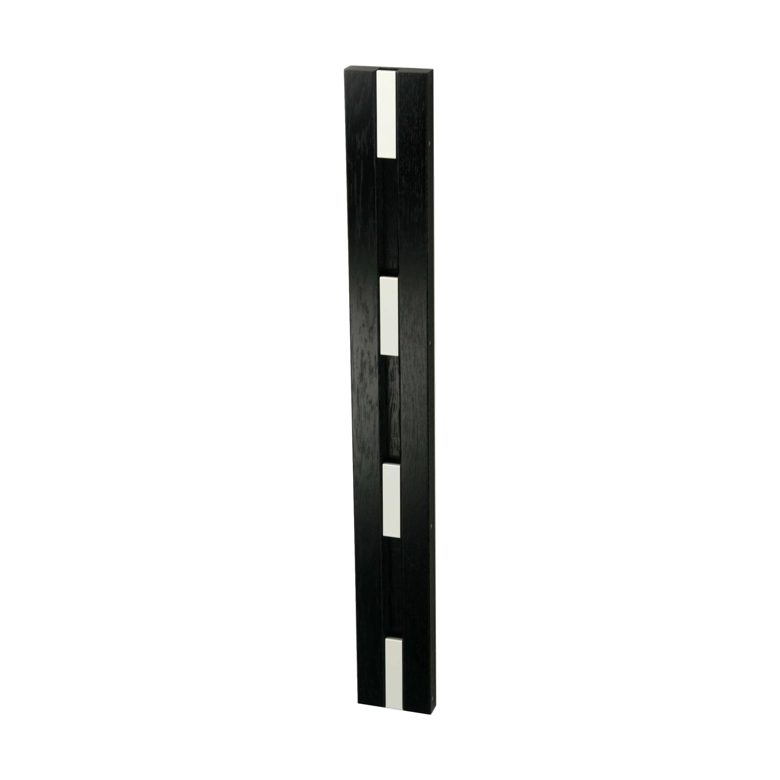 Loca Knax Vertical Coat Rack, colorato nero in quercia/grigio