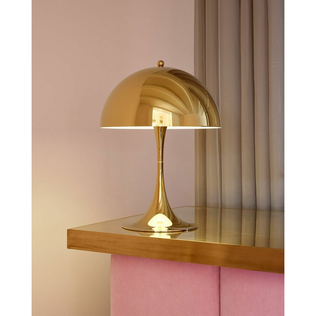 Louis Poulsen Panthella 320 Lampada da tavolo E14, ottone metallico