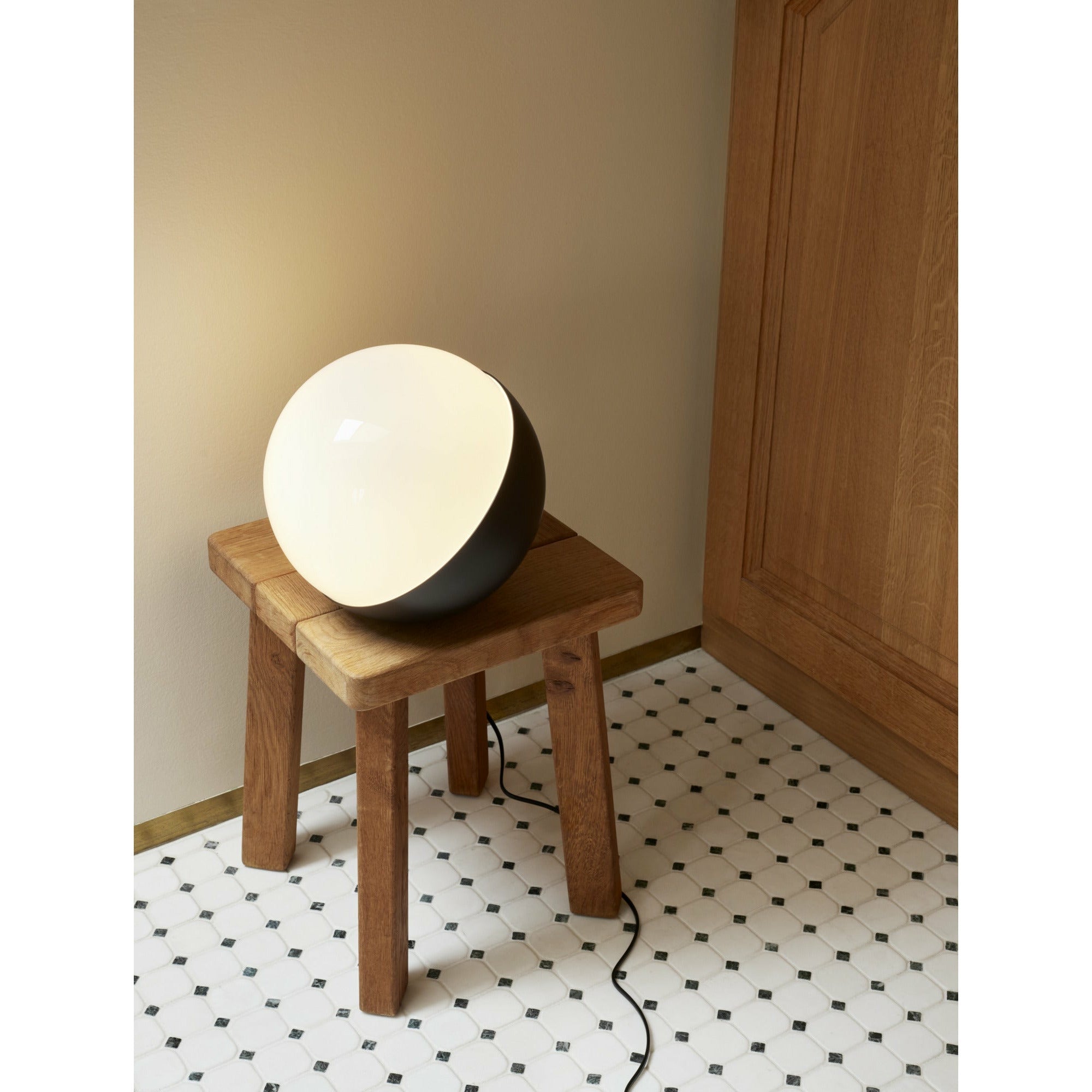 Louis Poulsen Vl Studio 320 Table/Floor Lamp, Black