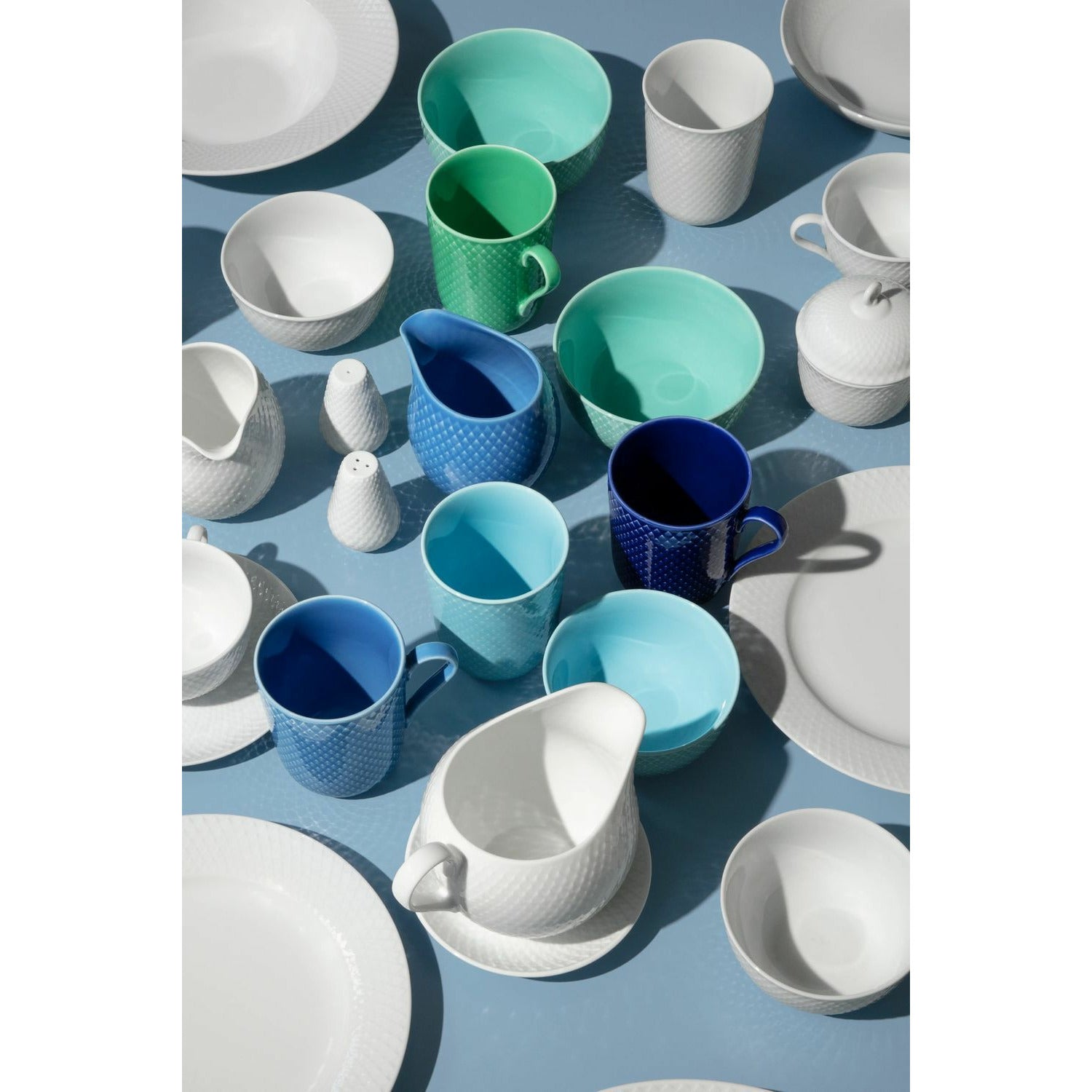Lyngby porcelæn rhombe tazza a colori con manico, blu