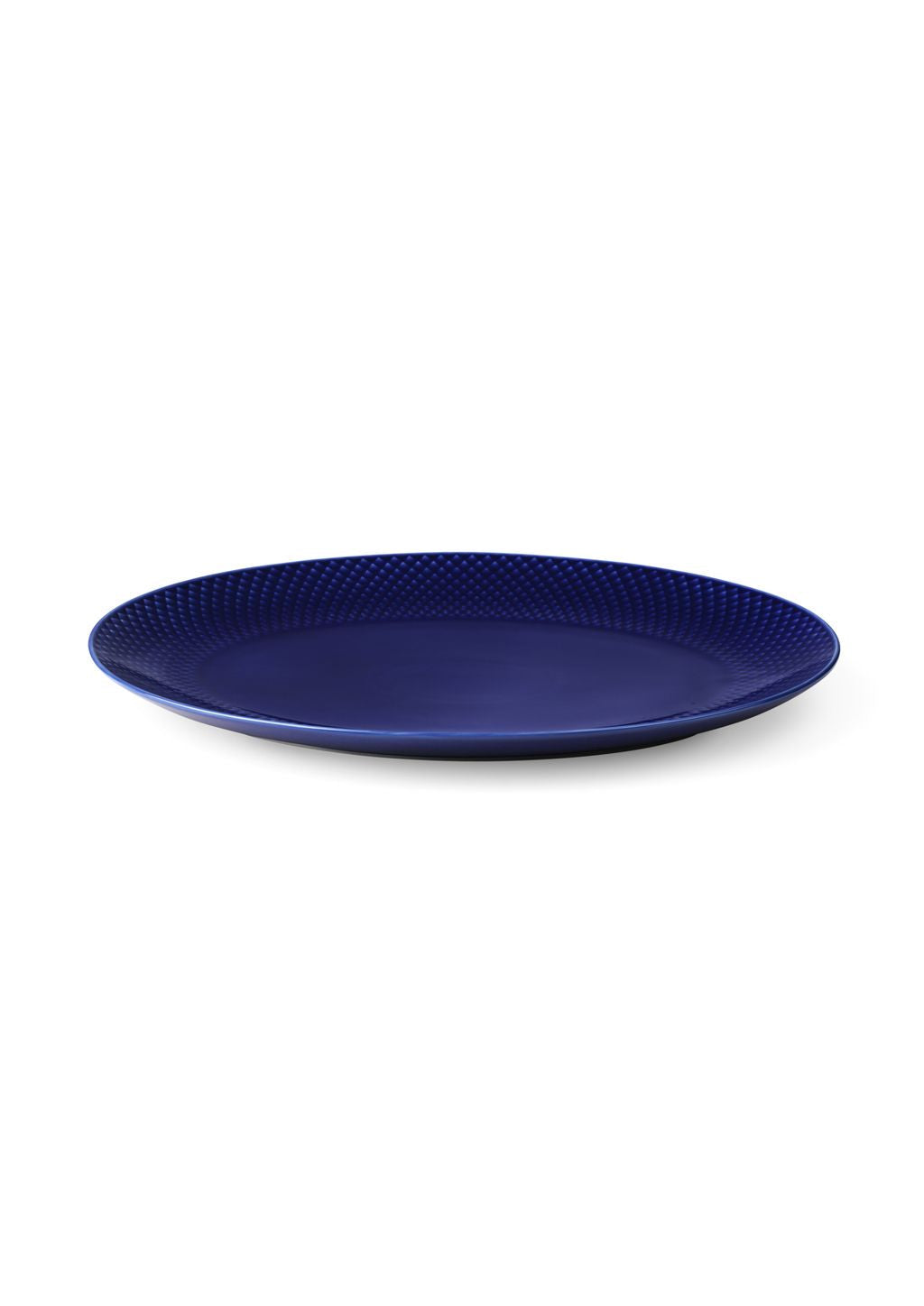 Lyngby Porcelæn Rhombe Color Oval serveringsplate 35x26,5, mørkeblå