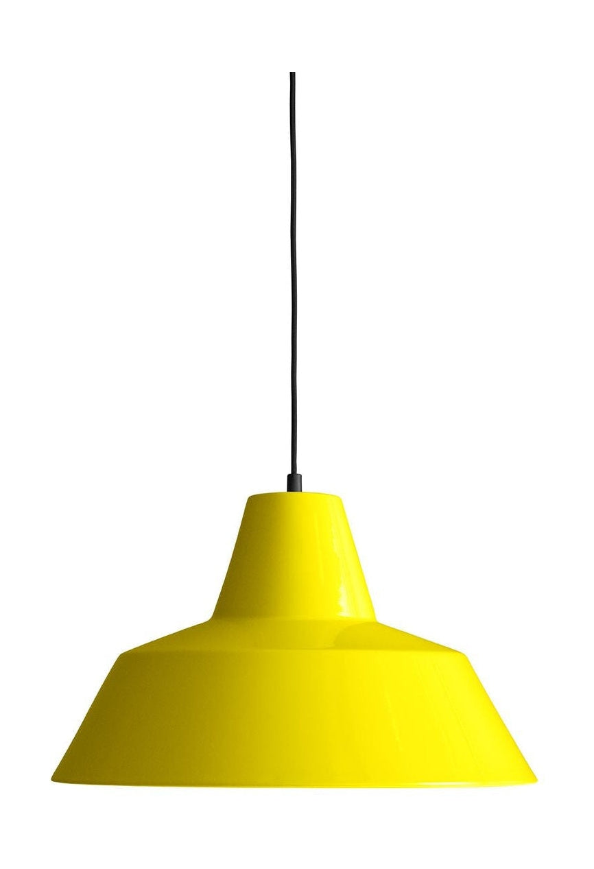 Laget av håndverkstedopphengslampe w4, gul