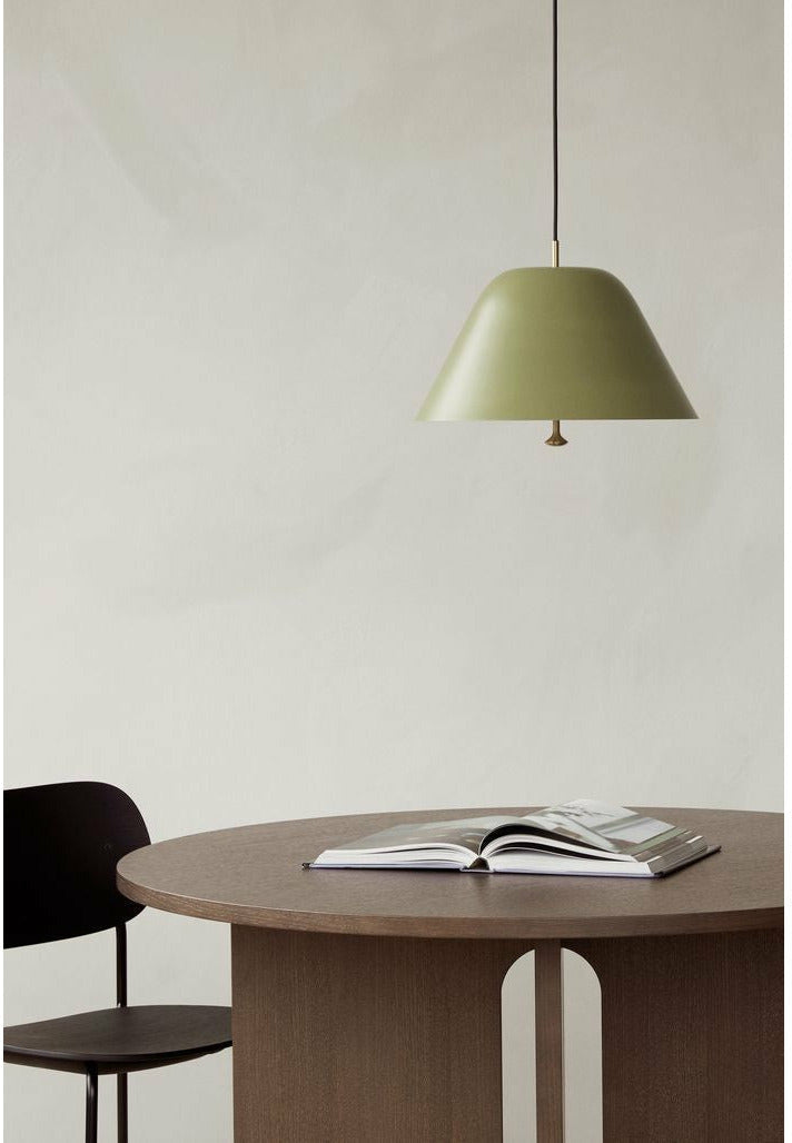 Audo Copenhagen Table à manger Androgyne Oak taché foncé / chêne taché de sombre, Ø120 cm