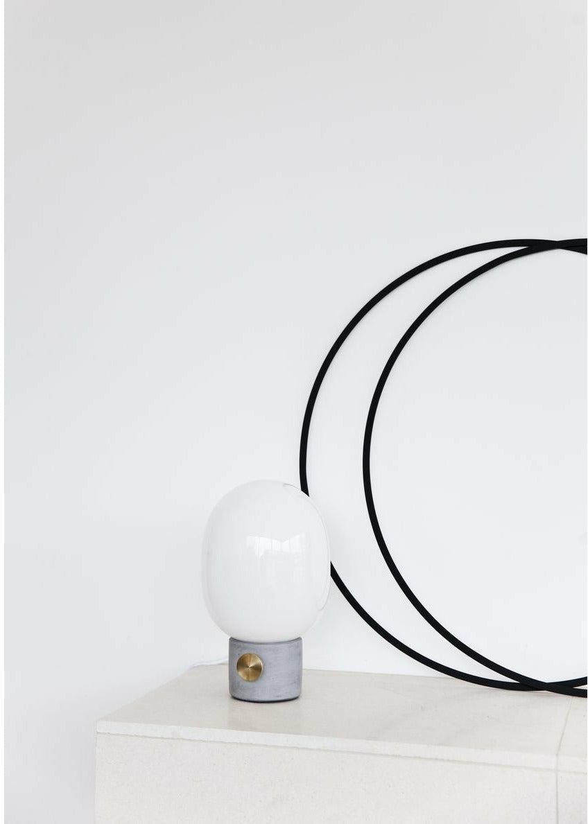 Audo Copenhagen JWDA -Tischlampe, schwarz
