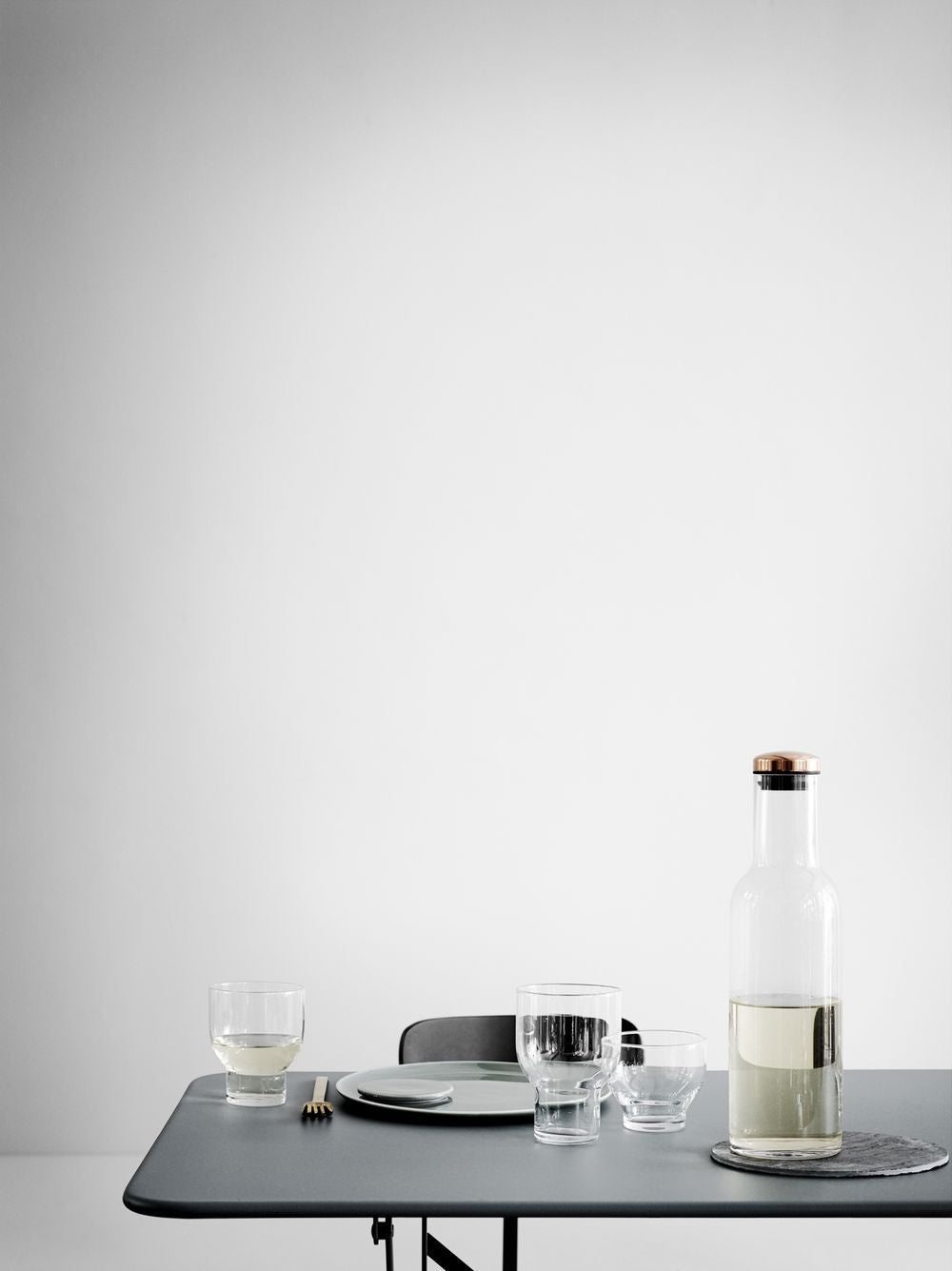 Audo Copenhagen Wein & Wasser Carafe Messing, klar