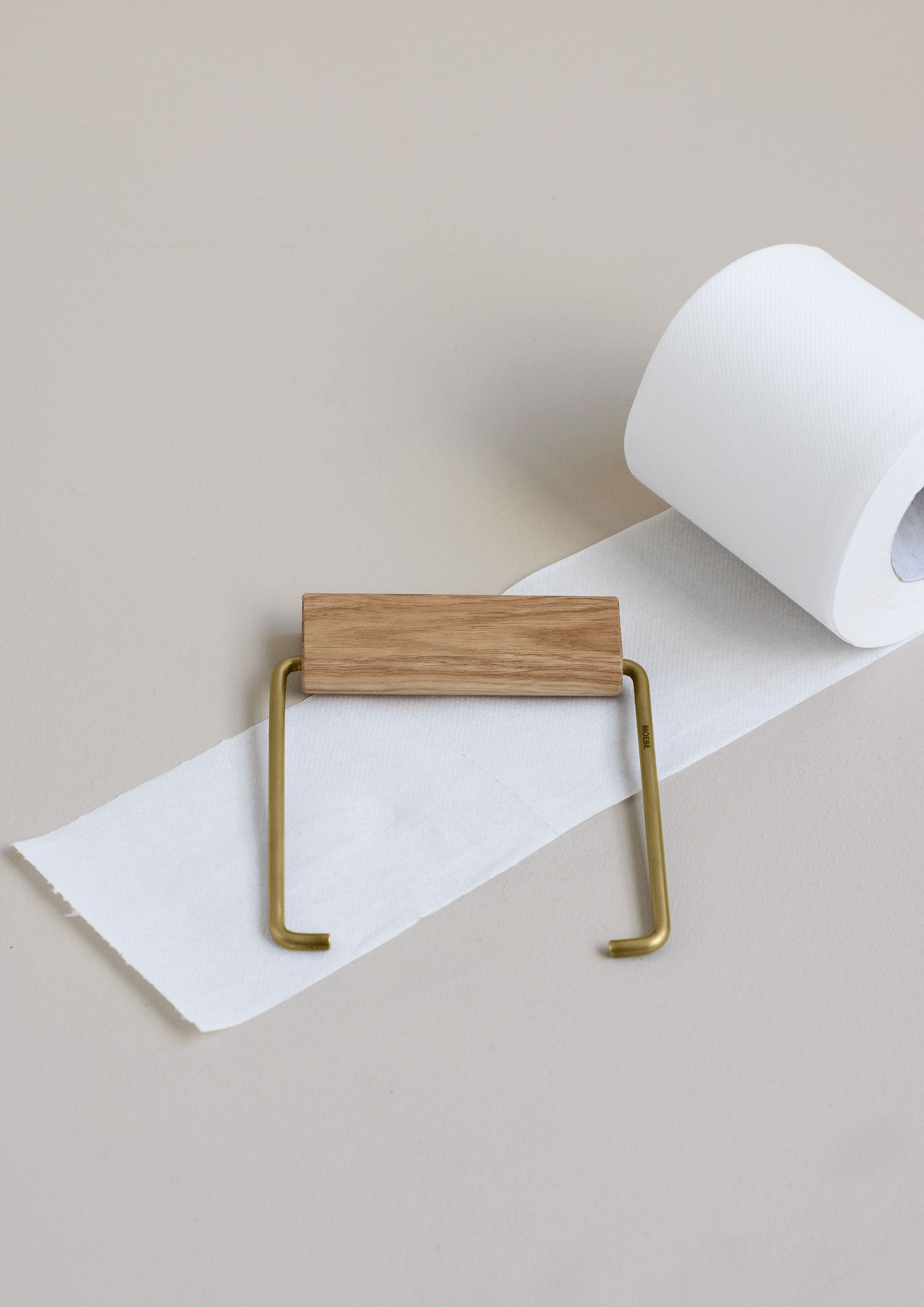 Moebe卫生纸架，橡木/黄铜