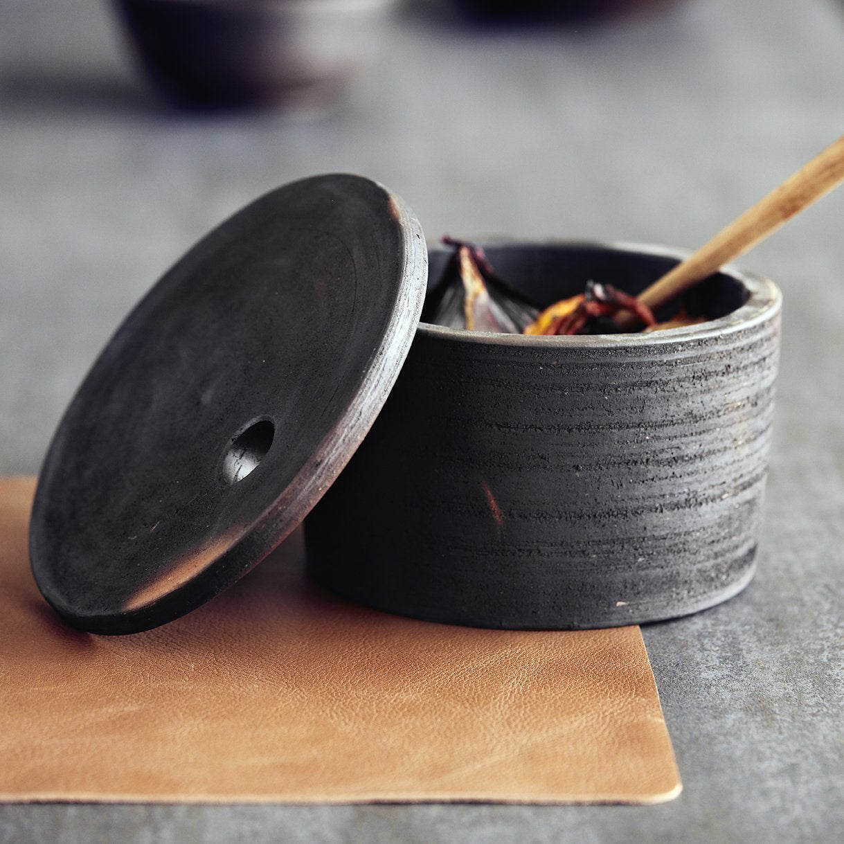 Muubs榛树储物罐陶罐，17厘米