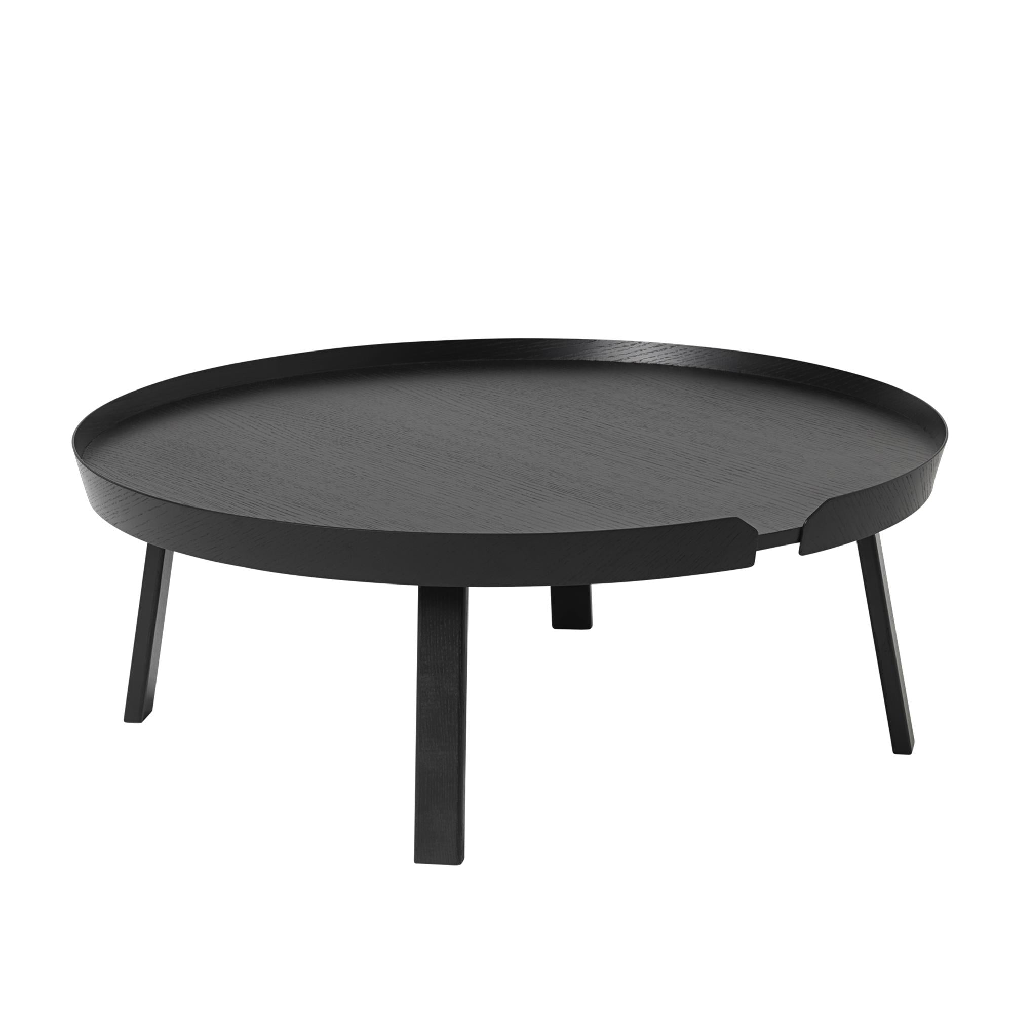 Muuto intorno al tavolino grande, nero