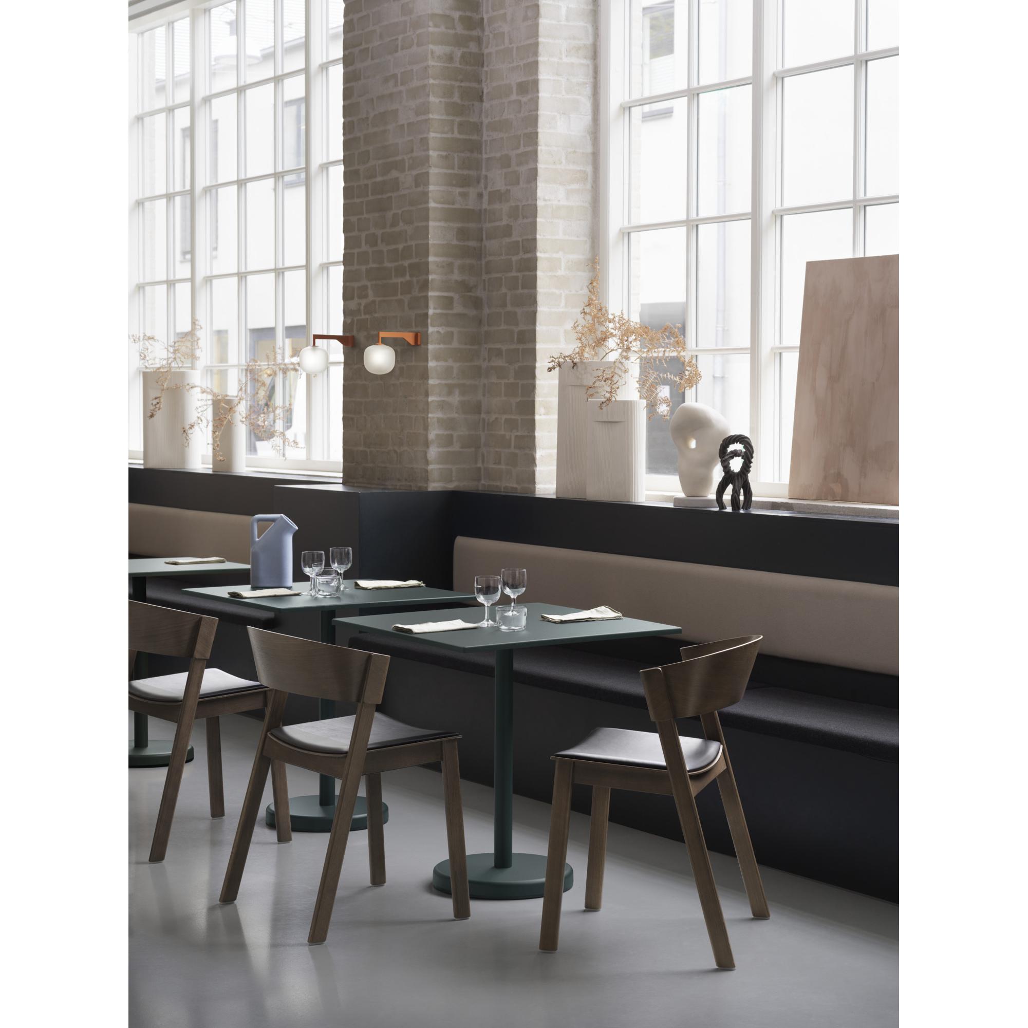 Muuto Linear Stahl Café Tisch 70 X70 Cm, Off White