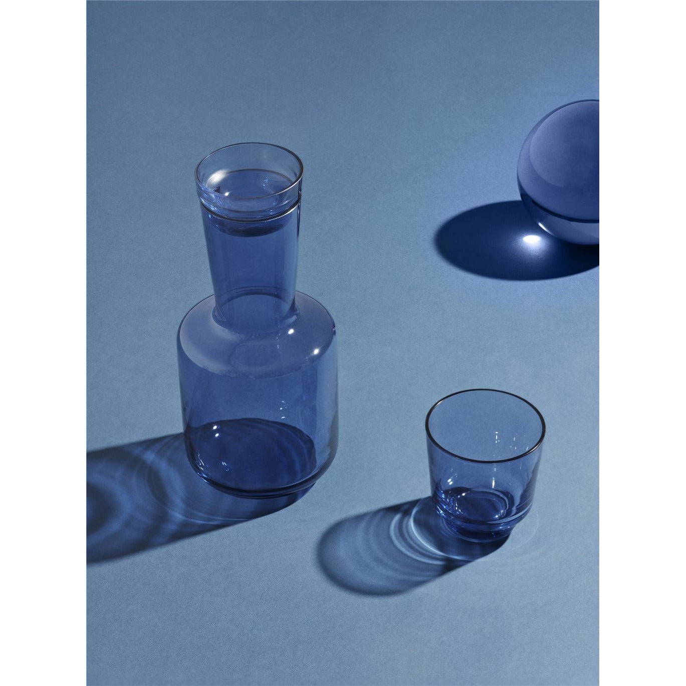 Muuto Raise Drinking Glass sett med 20 CL, mørkeblå