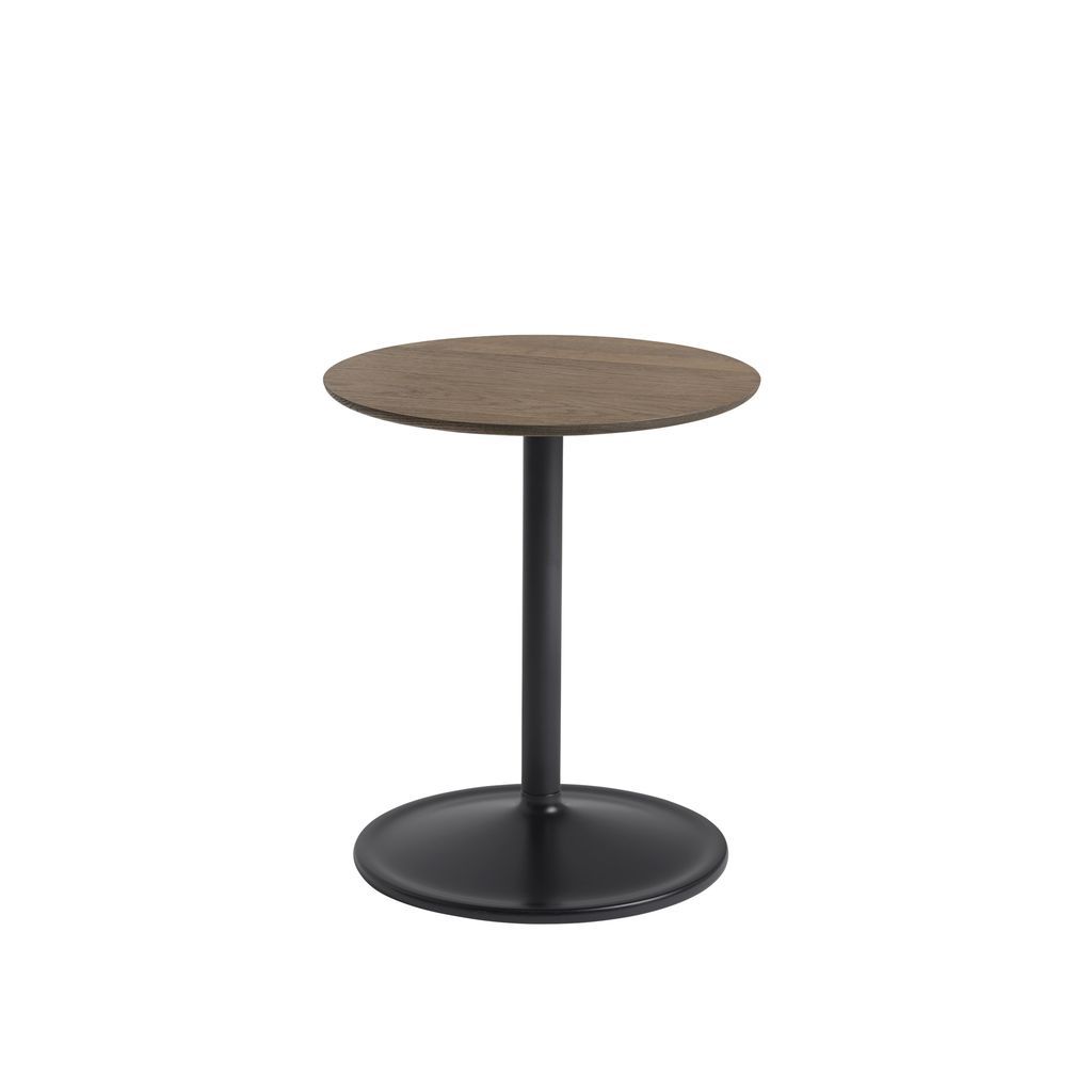 Muuto软边桌ØxH 41x48厘米，固体橡木/黑色