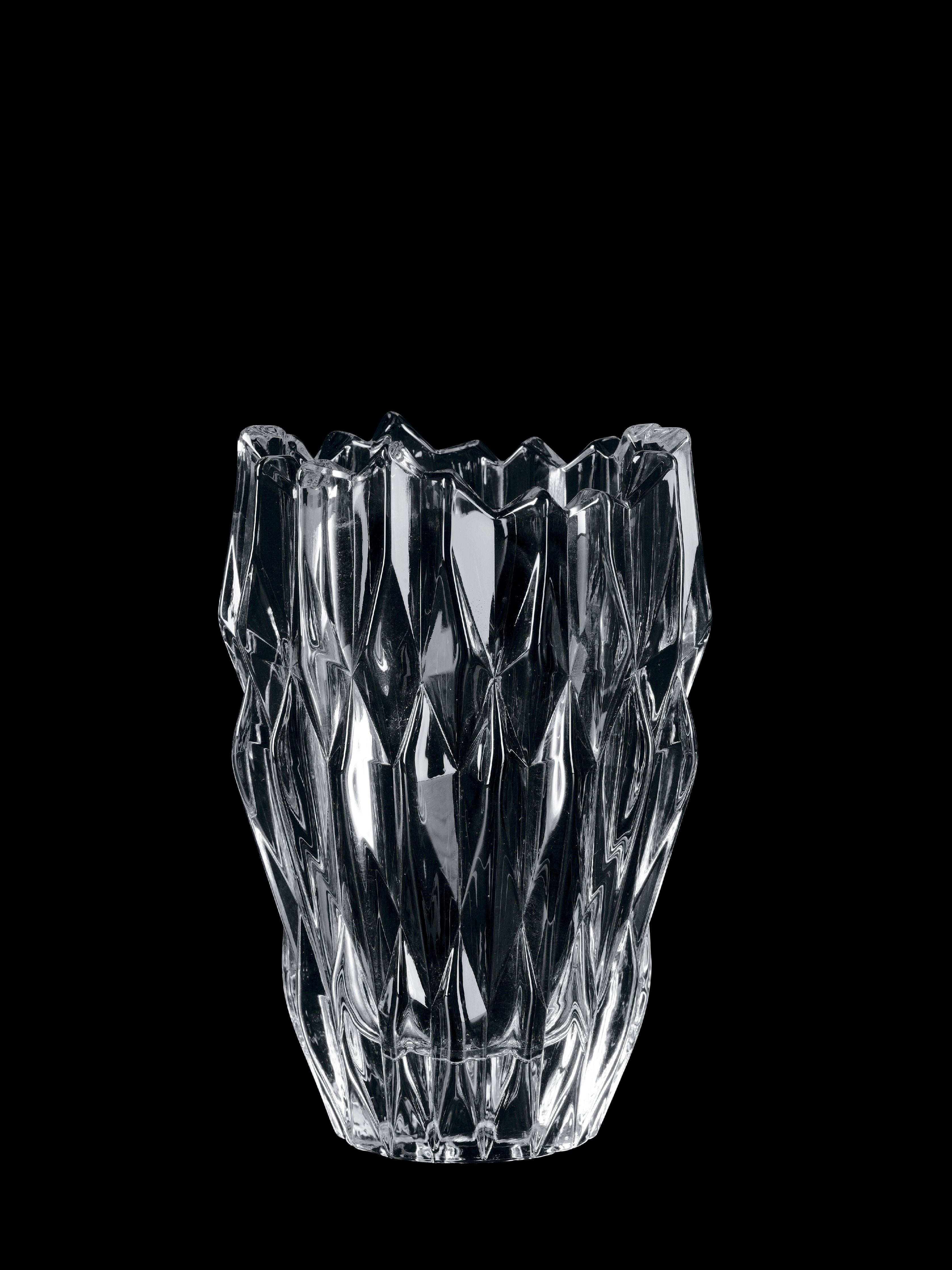 Night Man Quartz Vase Oval, 16 cm