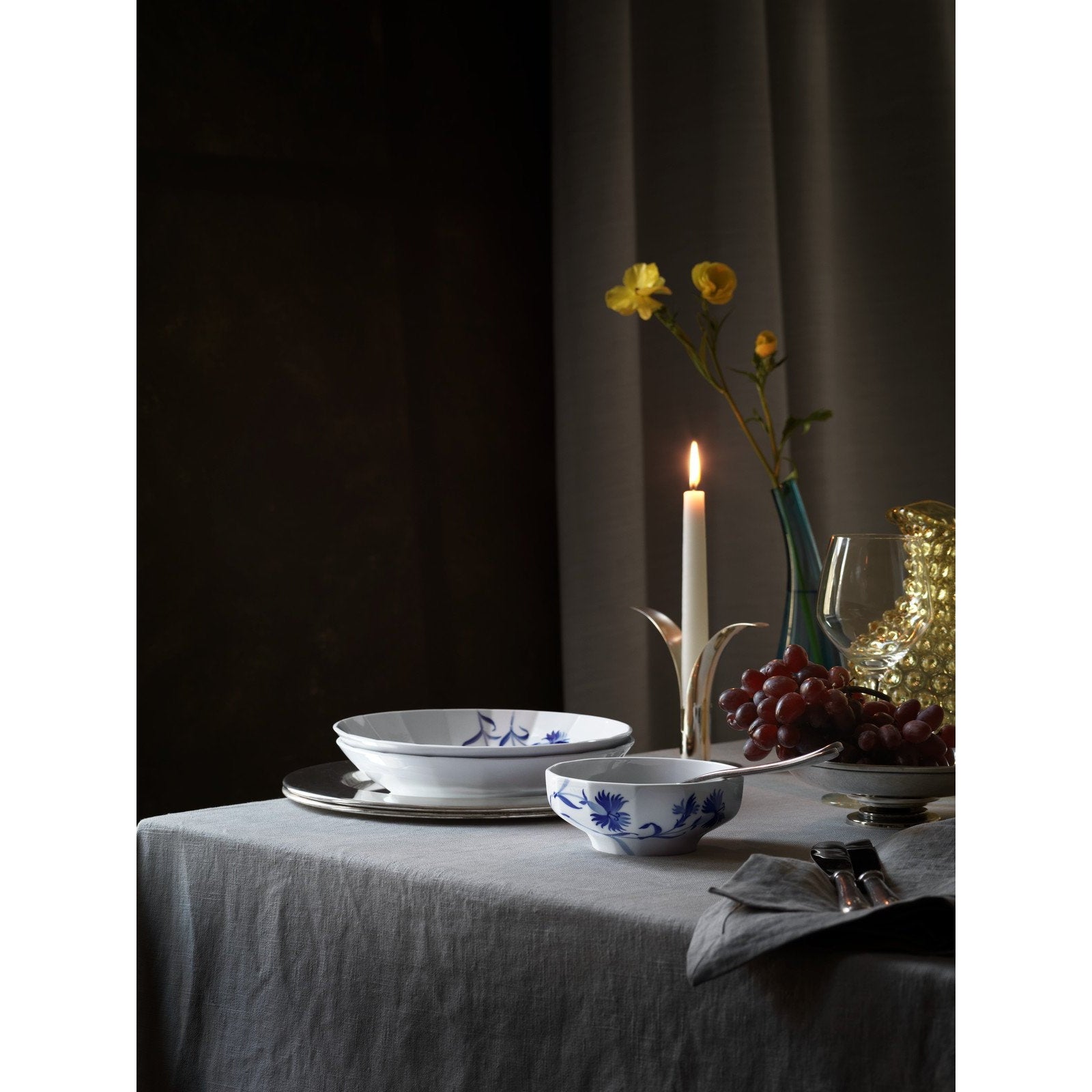 Royal Copenhagen Blomst Bowl Fragrant Carnation, 14cm