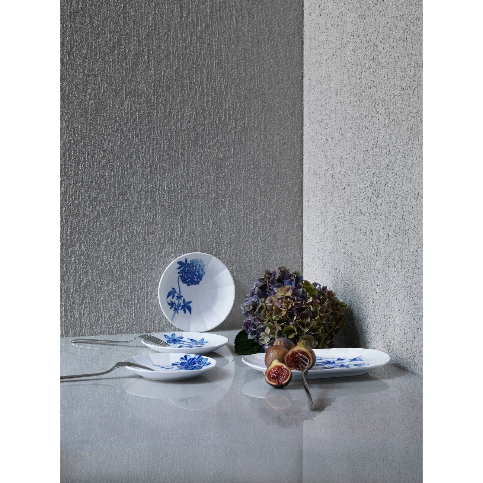 Royal Copenhagen Blomst Plate Snowball, 15cm