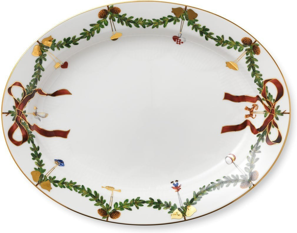 Royal Copenhagen Star Fluted Christmas Plate Oval