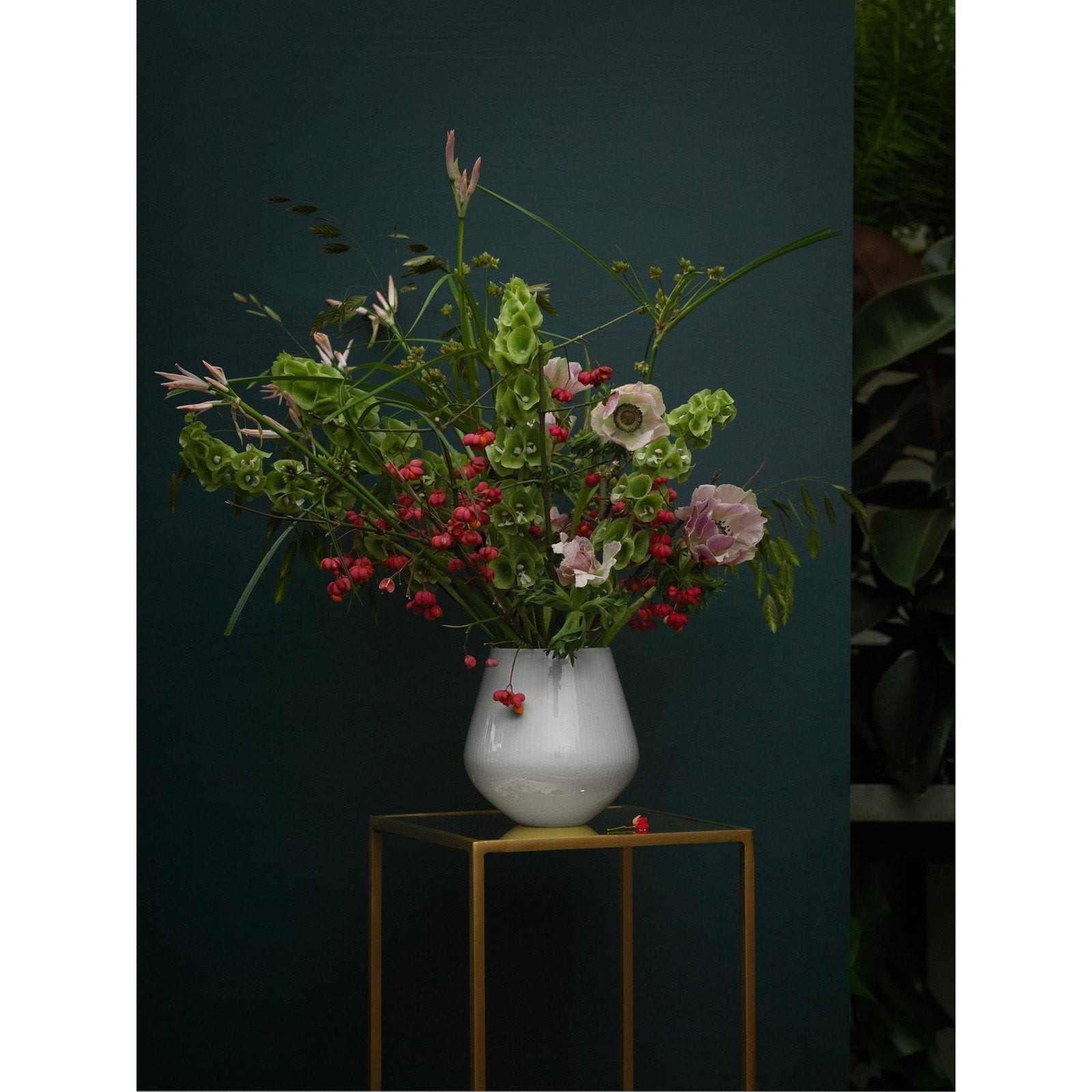 Royal Copenhagen Hvid riflet vase, 20,5 cm