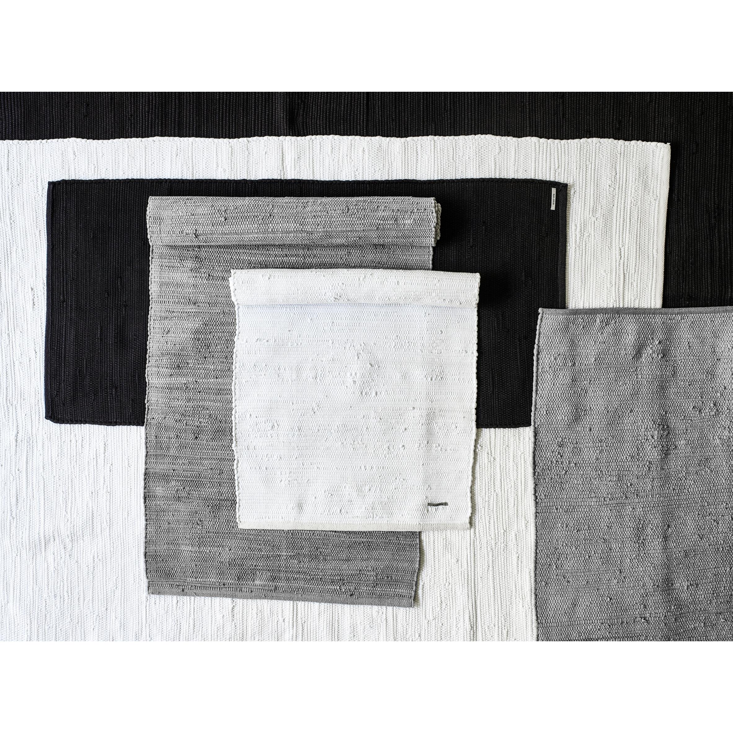 Rug Solid Coton Tapon noir, 65 x 135 cm