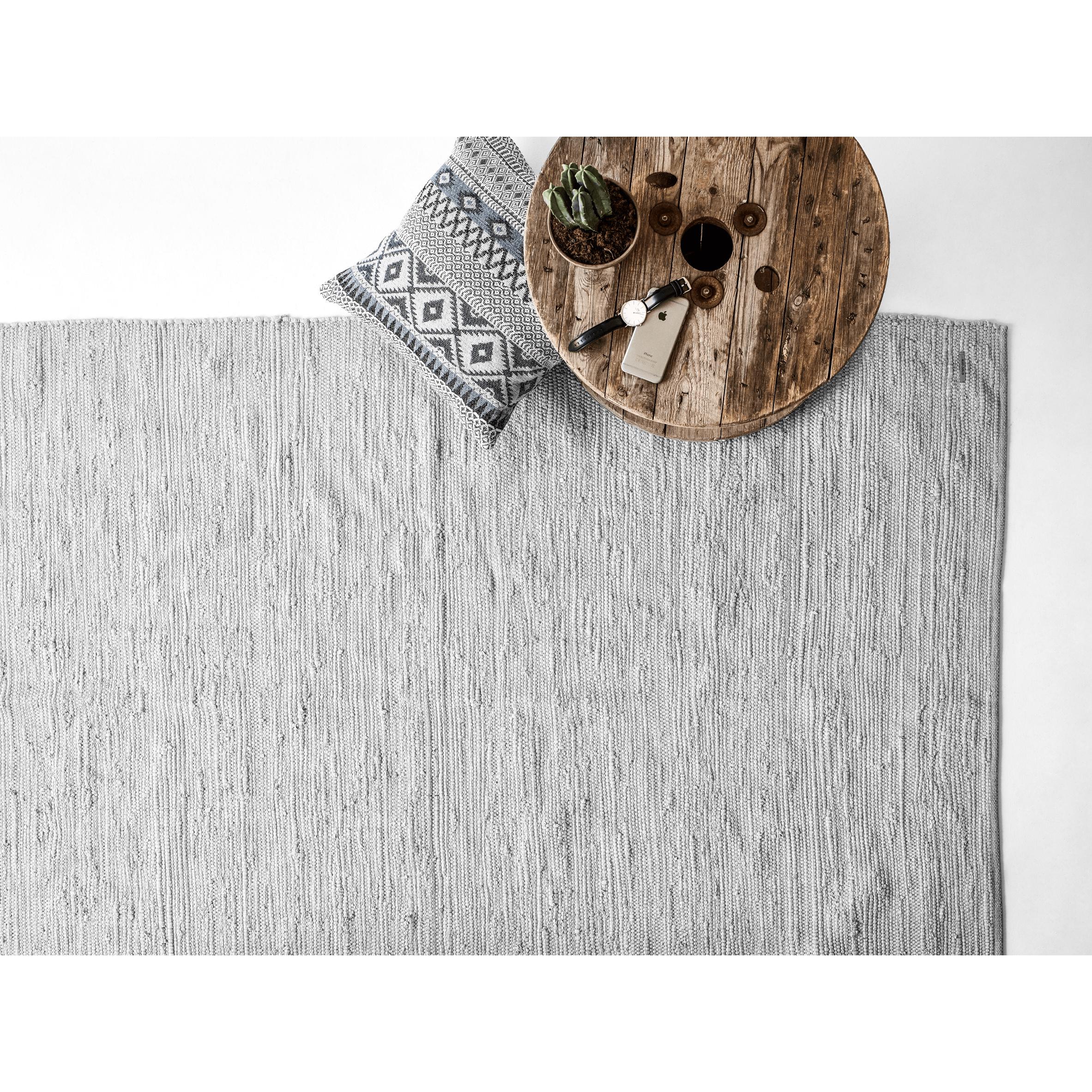Tappeto di cotone solido grigio chiaro, 60 x 90 cm