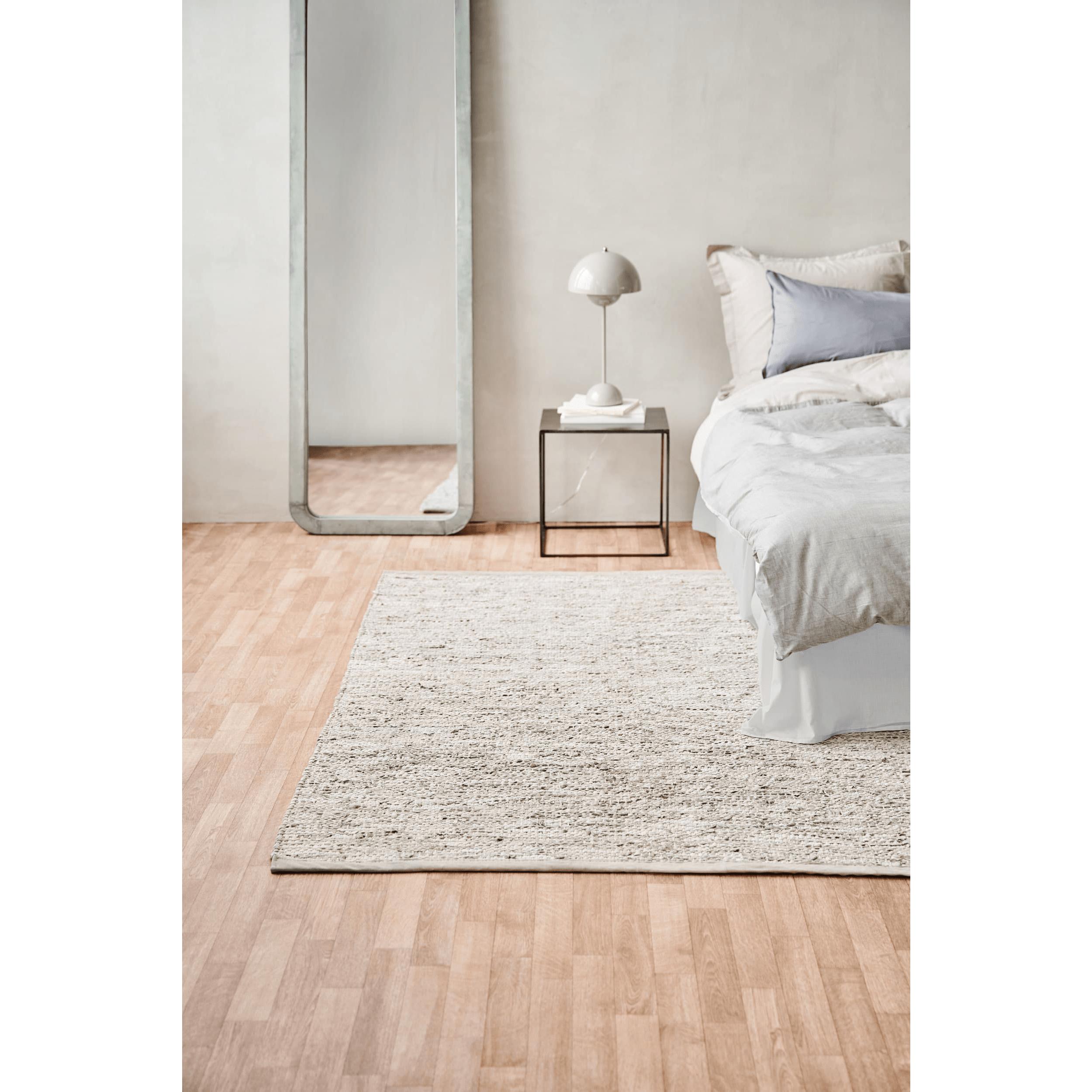Teppet solid skinn teppe beige, 65 x 135 cm