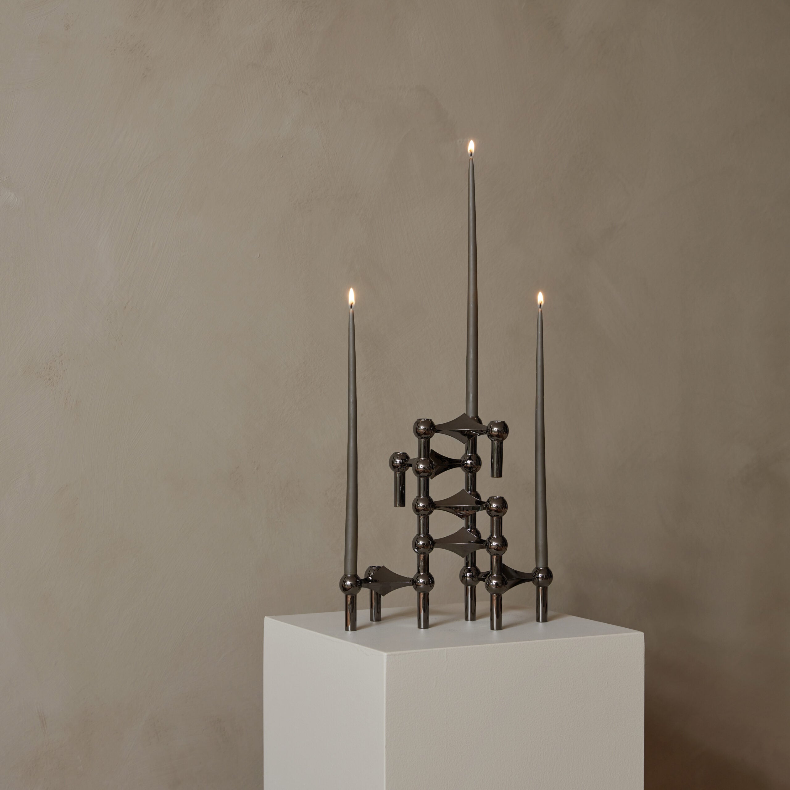 Stoff Nagel Kerzenständer-Set, Schwarz-Chrom
