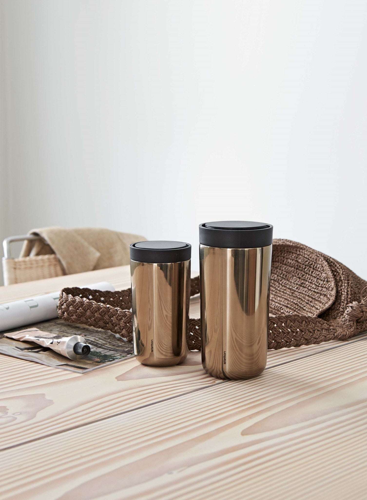 Stelton To Go Click Thermobecher 0,4 L, Dunkelgold