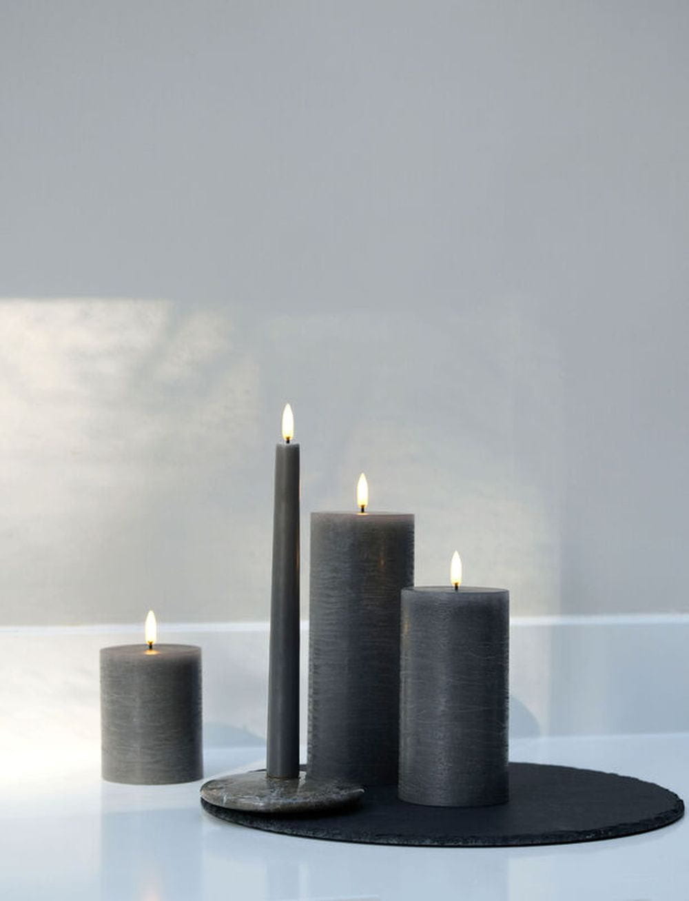 Uyuni Lighting Bougie de pilier LED 3 d flamme 7,8x20 cm, gris rustique