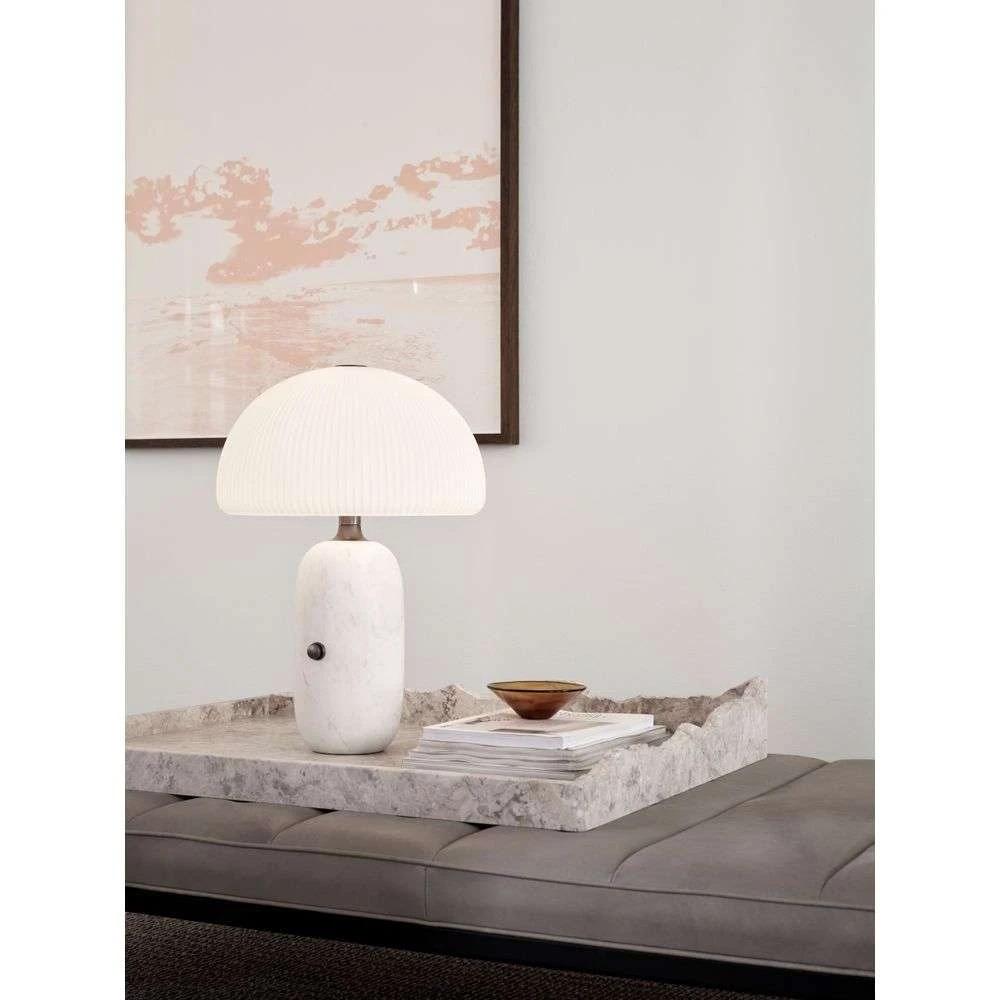Vipp 592 lampe de table de sculpture, blanc