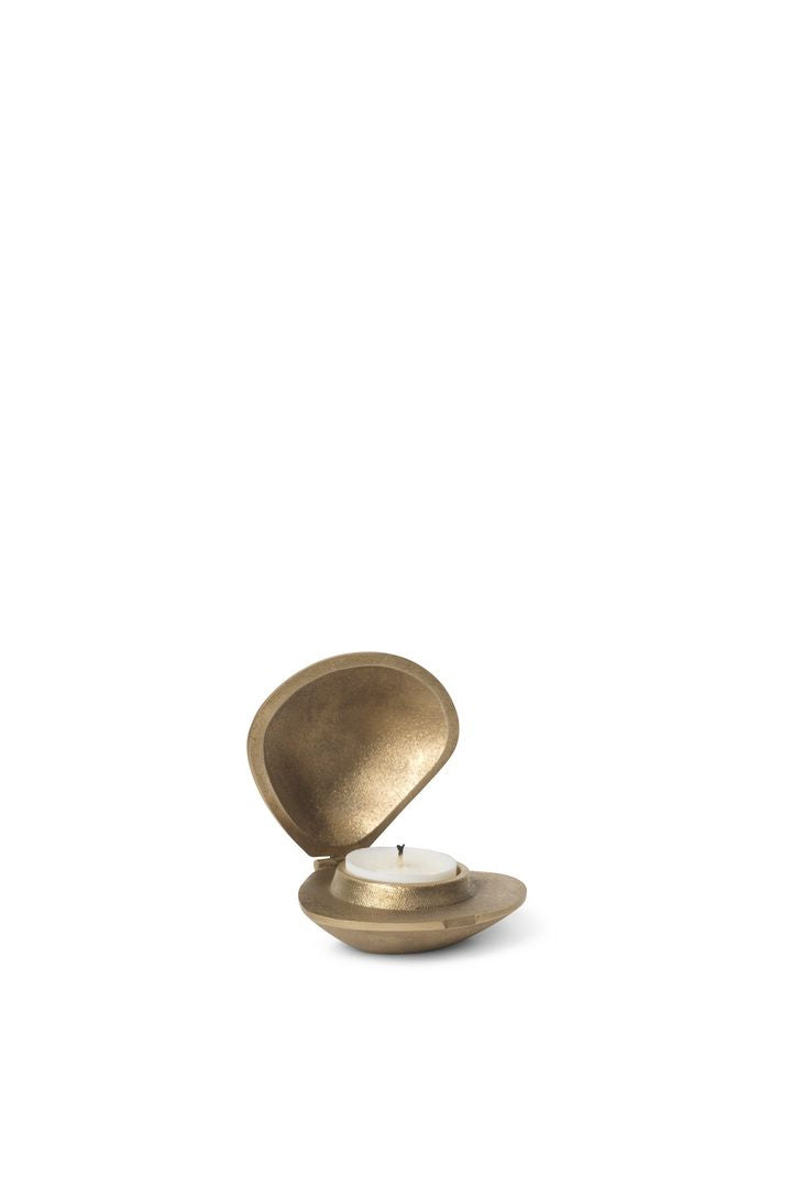 Ferm Living Clam Candle Holder, Brass