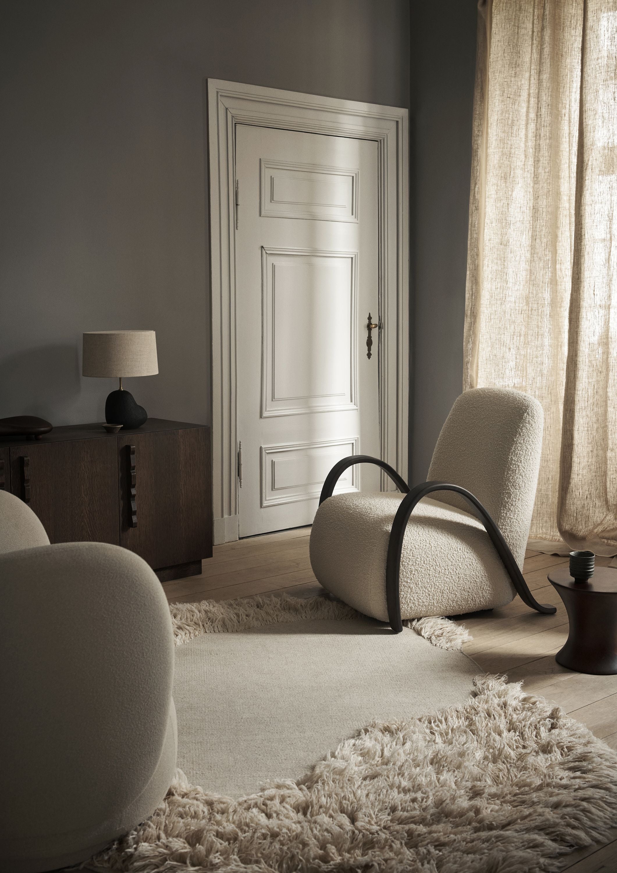 Ferm Living Buur Lounge Chair Nordic Bouclé, gebrochenes Weiß