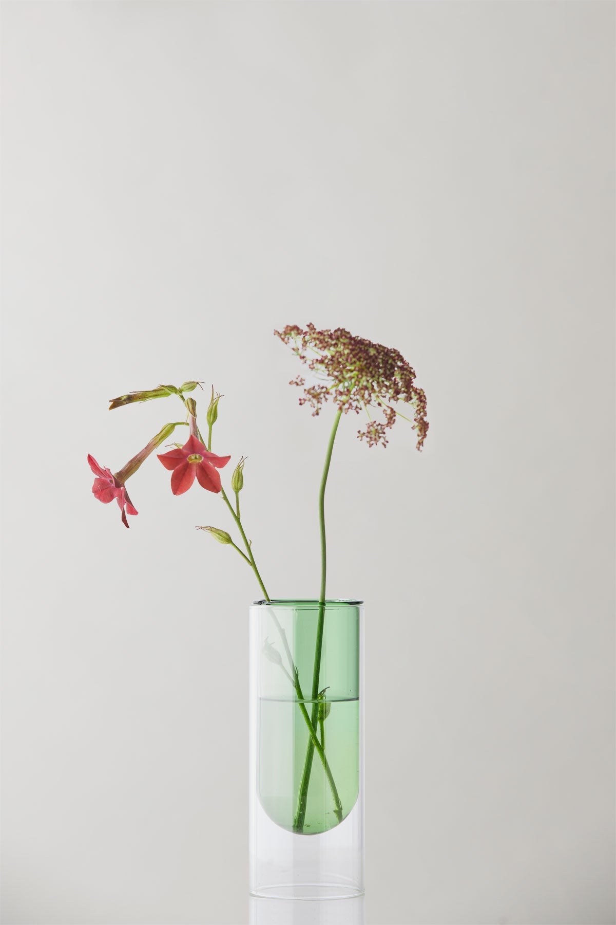 Studio About Flower Tube Vase 16 Cm, Green