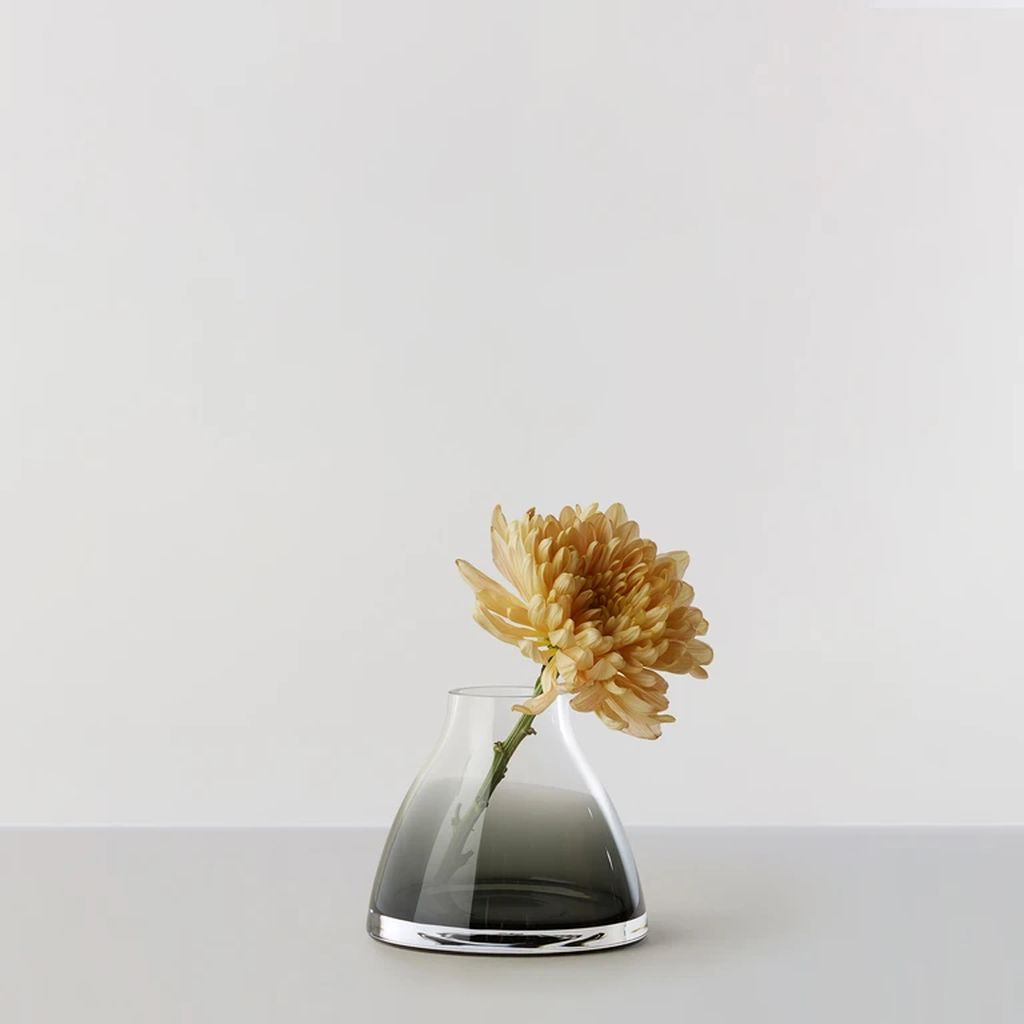 Ro Collection N ° 1 Vase fleurie Øx h 13 x12, gris fumé